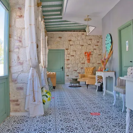 Elda Boutique Alaçatı