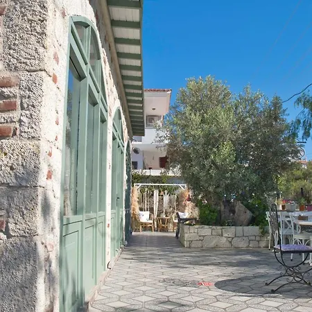 Elda Boutique Hotel 3*